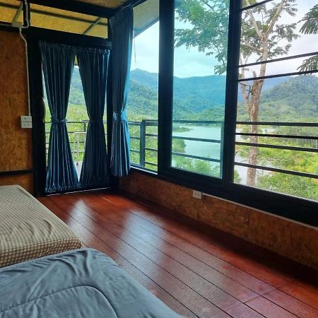 Baanhatsompaen Homestay Ranong Esterno foto