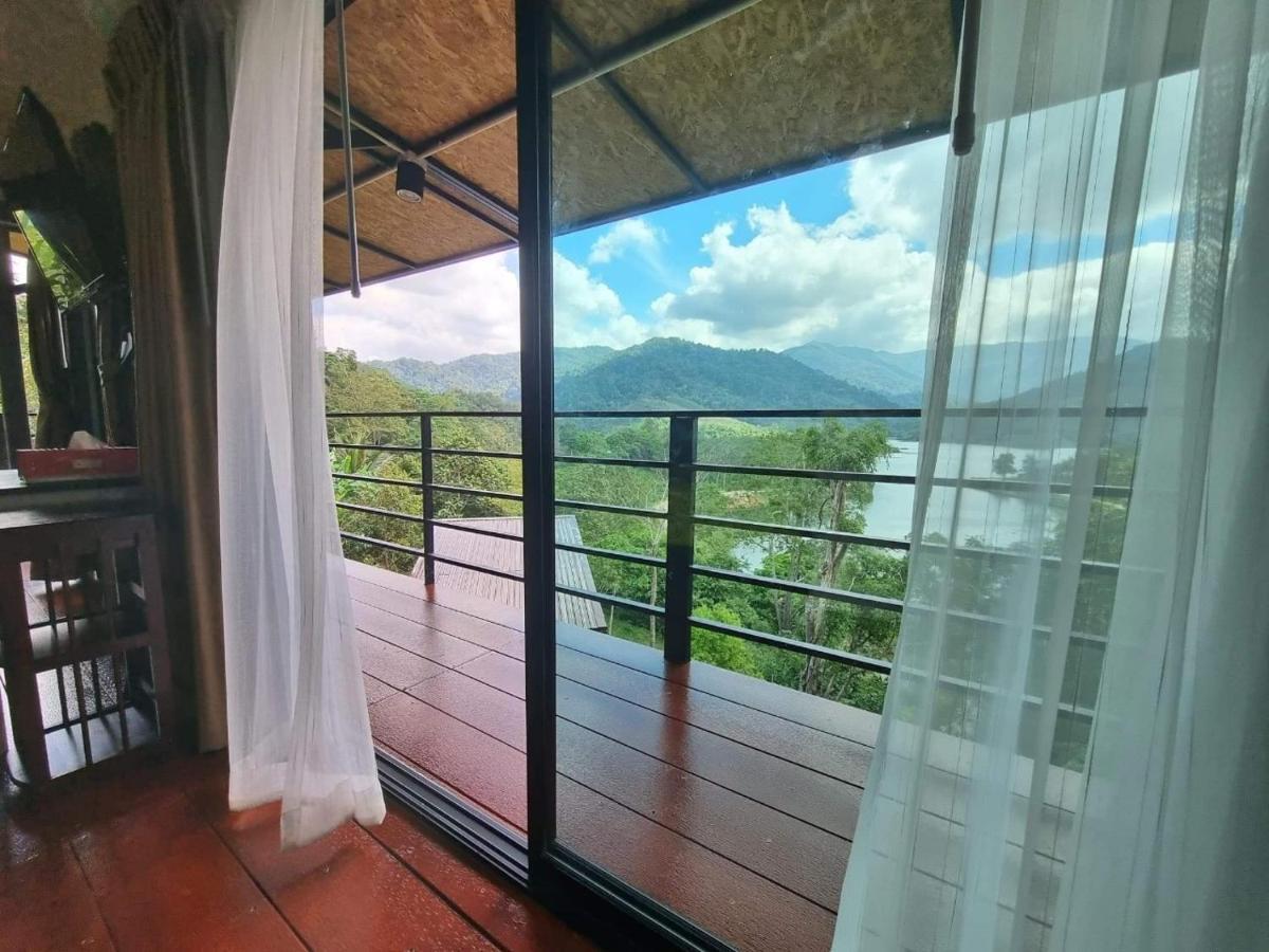 Baanhatsompaen Homestay Ranong Esterno foto