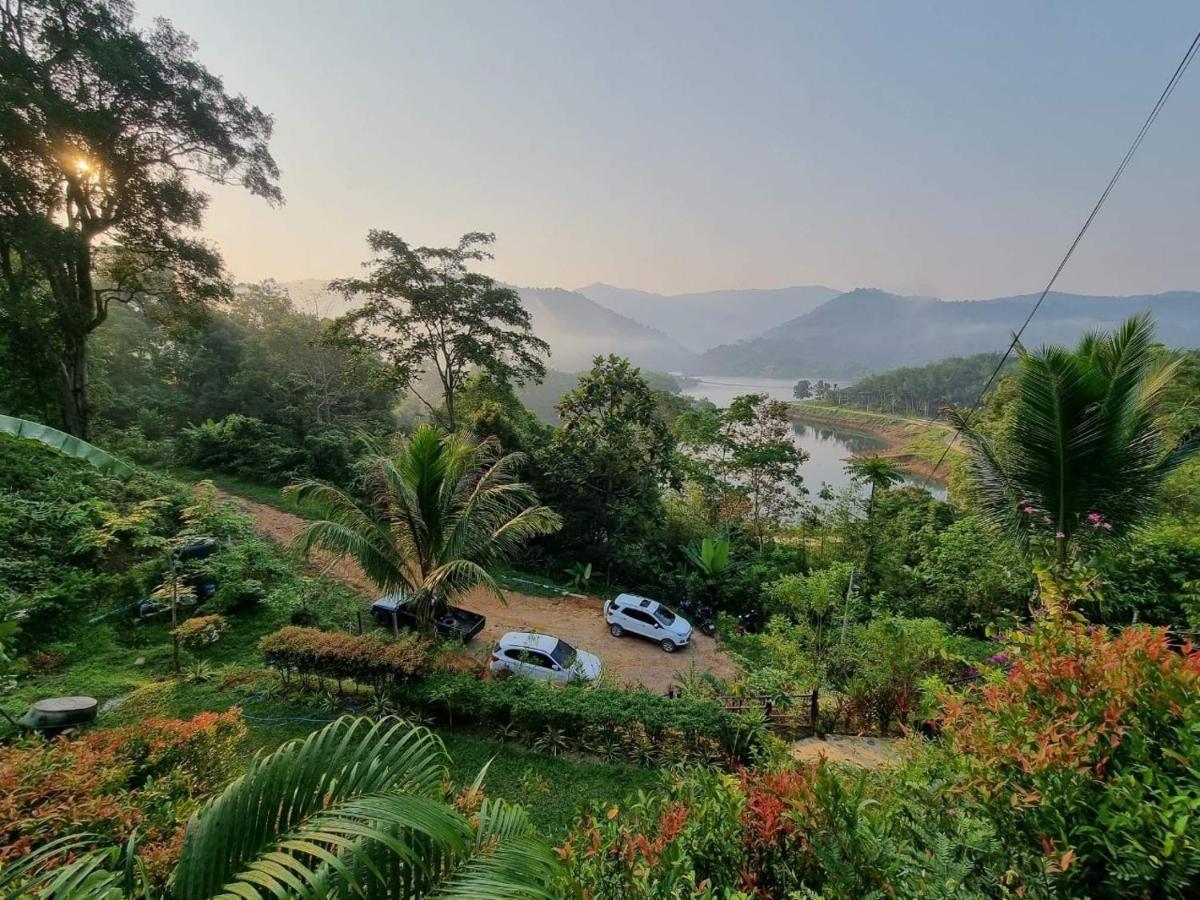 Baanhatsompaen Homestay Ranong Esterno foto