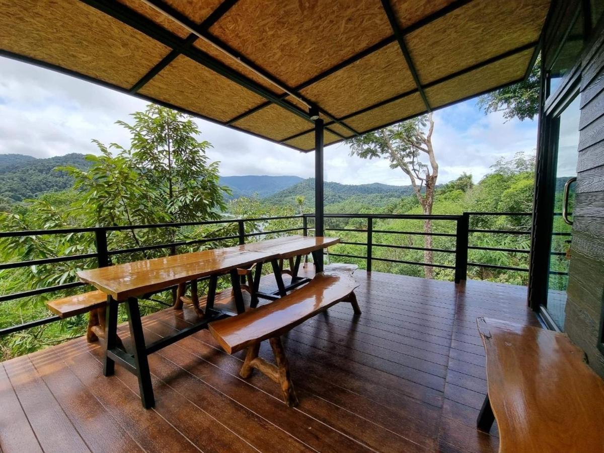 Baanhatsompaen Homestay Ranong Esterno foto