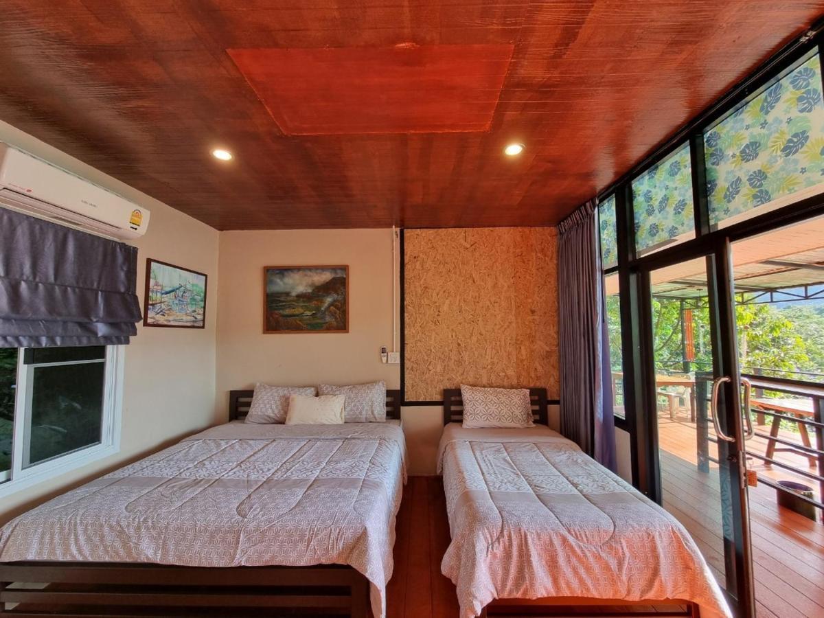 Baanhatsompaen Homestay Ranong Esterno foto